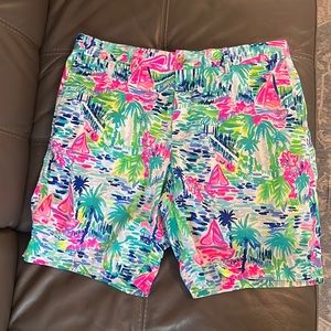 Lilly Pulitzer Beaumont Shorts 9" Salt in the Air Sailboat Palm Tree Print